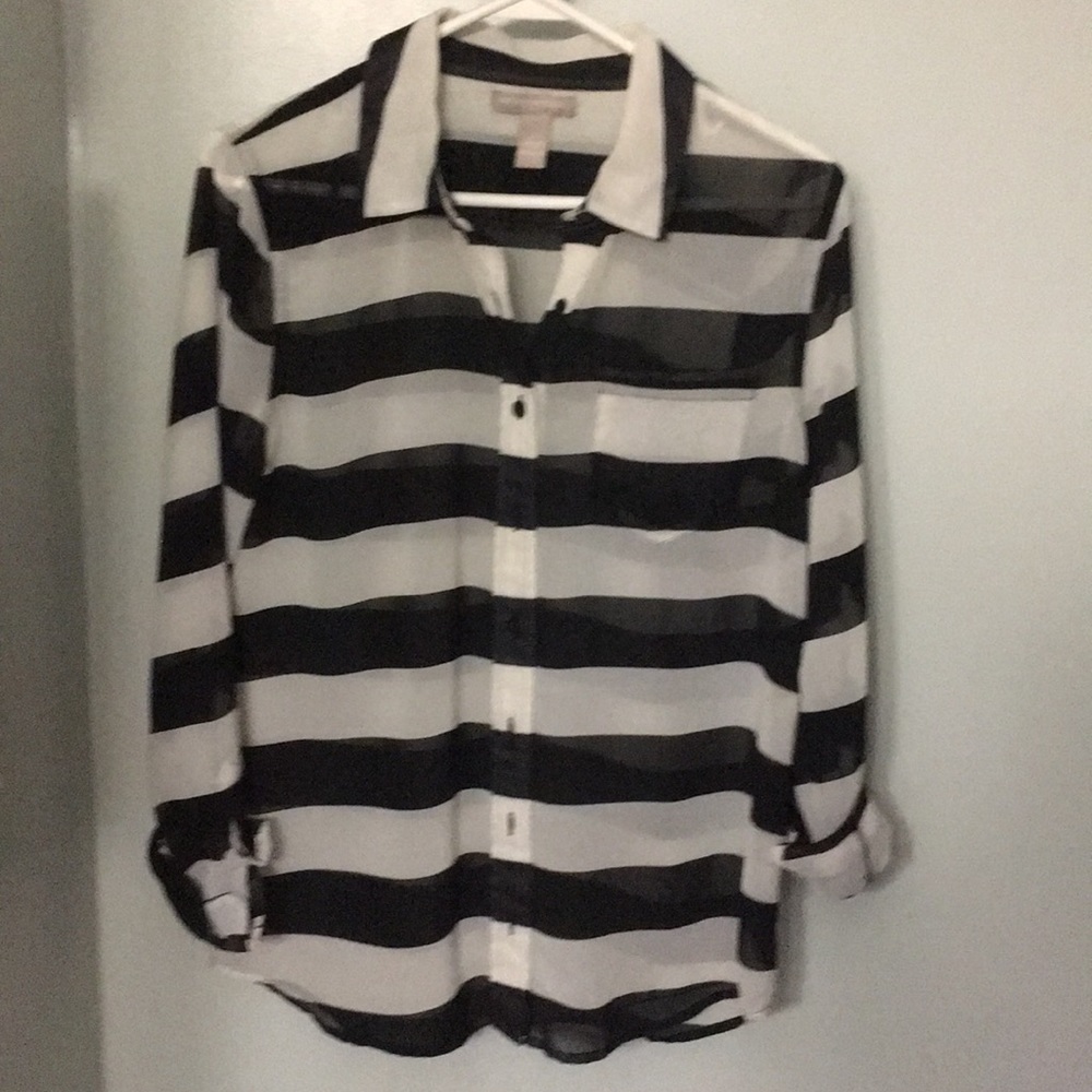 Button down long sleeve blouse